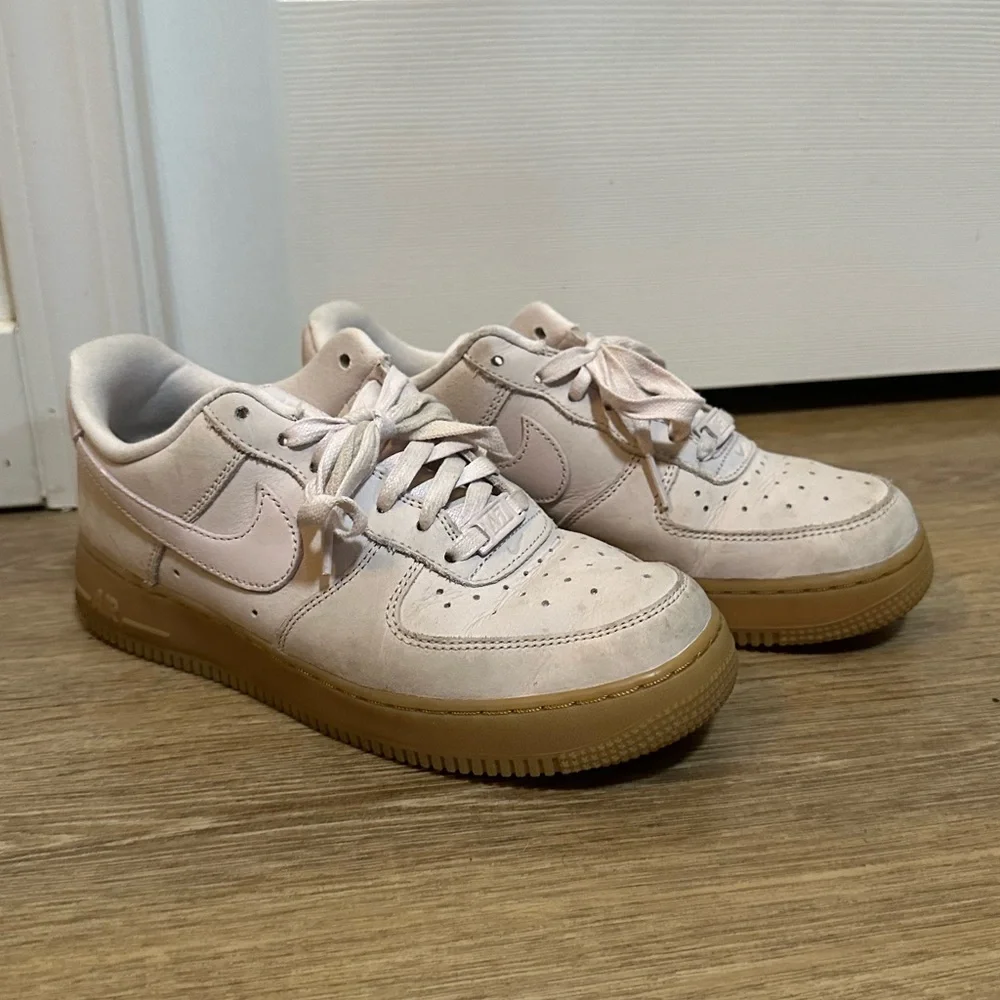 Nike White AirForce Ones Womens Size 8